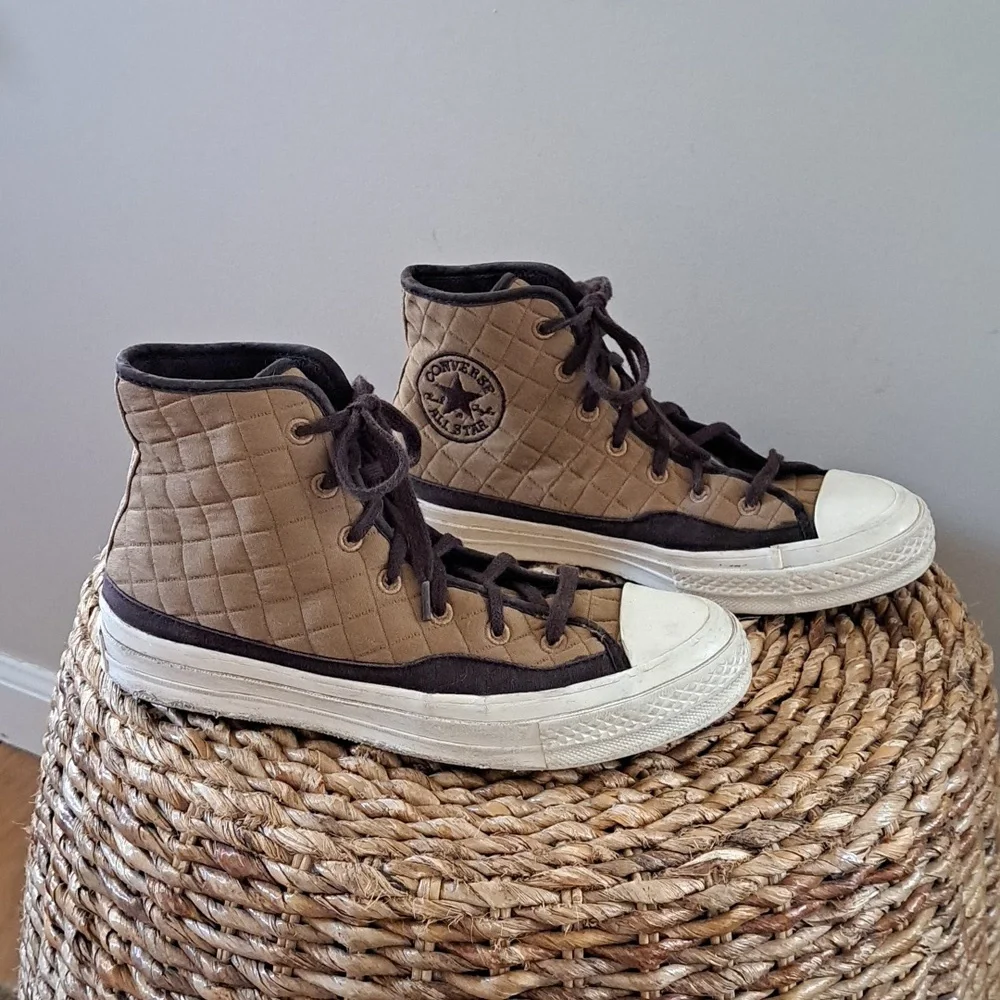 Converse Boys Chuck Taylor‎ 70 Quilted Sand Dune Tan High Top Sneakers M4.5/W6.5